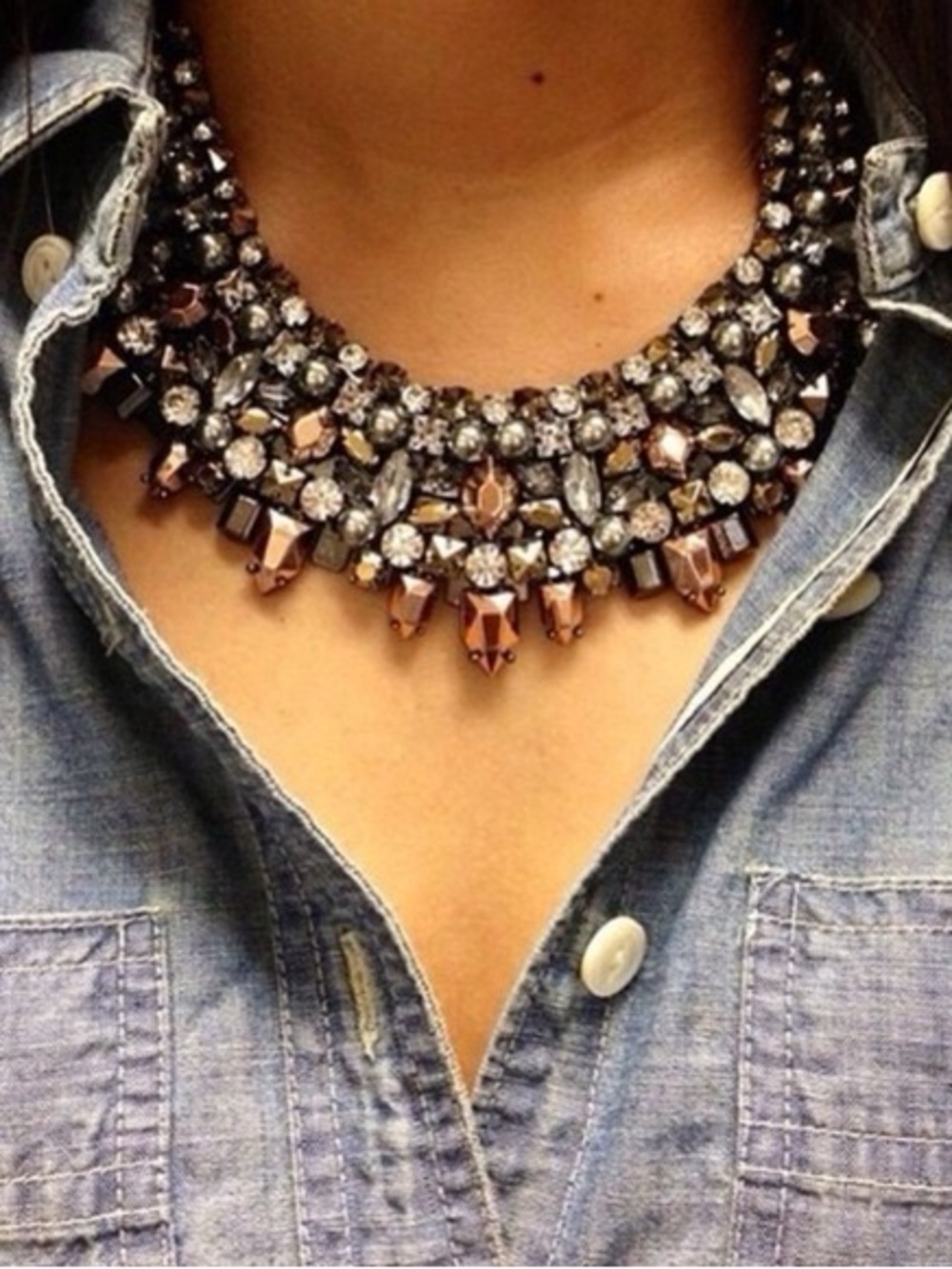 Stella & Dot Kahlo Bib Necklace